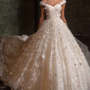 プリンセスライン　オフショルダーフラワーレース　　ウェディングドレス　ブライダルガウン