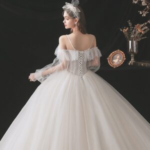 低身長　重厚サテン　ウェディングドレス　プリンセス 低身長重厚サテンウェディングドレスプリンセス