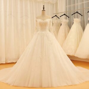 Aライン 低価格でも豪華で美しいウェディングドレス 花嫁衣装 結婚式衣装