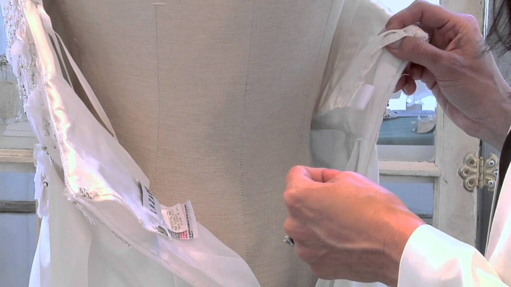How Wedding Dresses Are Resized : Wedding Dresses