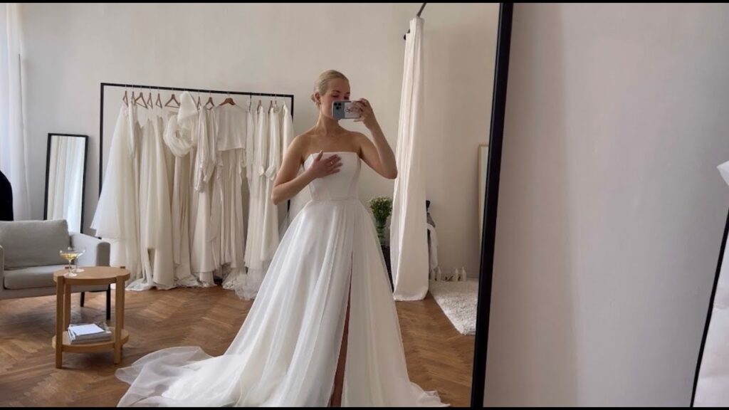 The making of my wedding dress l UTA