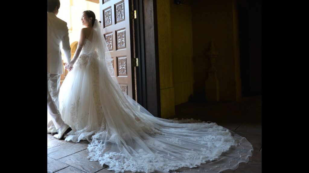 ＼人生で1回は着てみたい！／憧れのウェディングドレスで結婚式を迎えた花嫁◆大切なゲストと過ごす1日とは？～ピアザデッレグラツィエ～