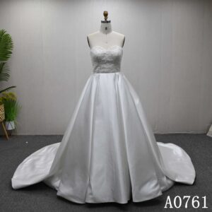 プリンセスライン プレ花嫁の夢を叶える おとぎ話のお姫様ドレス