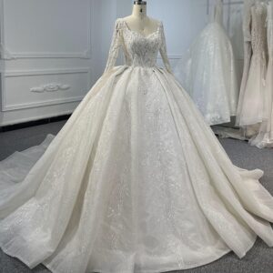 プリンセスライン 婚活のゴールを盛大にお祝いするハッピーなドレス