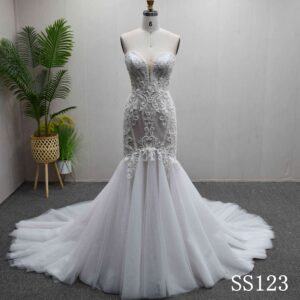 マーメイドライン プレ花嫁の憧れ スタイル抜群に見せる魔法のドレス