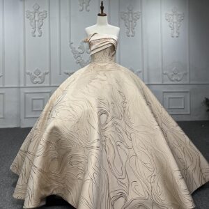 プリンセスライン 結婚準備の最後に選ぶにふさわしい運命のドレス